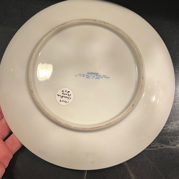 RARE Currier & Ives "The Old Homestead in Winter" Decorative Plate - Picture 3 of 3